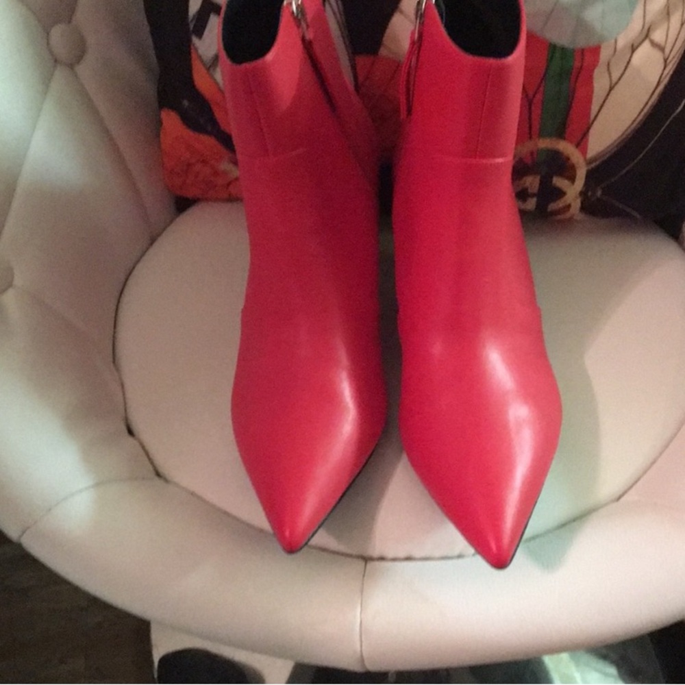 Brand New! Eloquii Bold Red short Heeled Boots